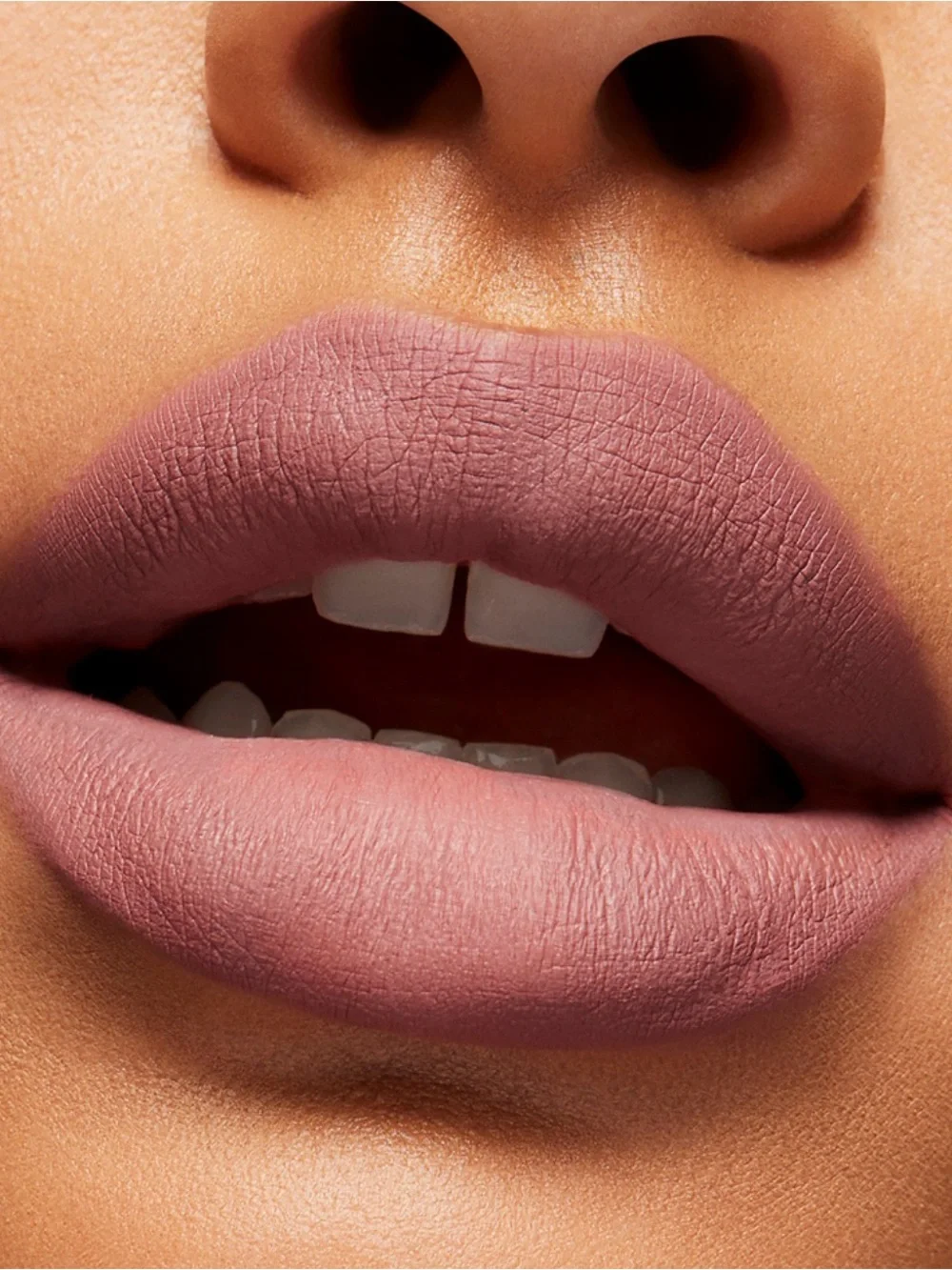 MAC Cosmetics kissproof transfer